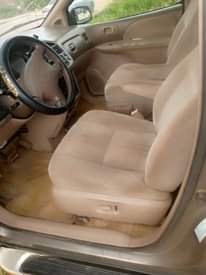 A picture of 2000 Toyota Sienna