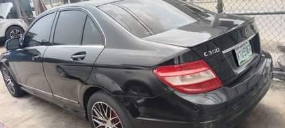 A picture of NEATLY USED 2010 MODEL MERCEDES BENZ C300 Absolutely nothing to