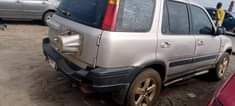 A picture of CR V Honda