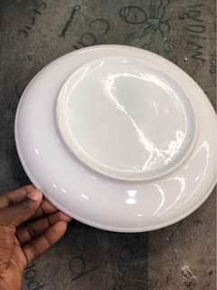 A picture of White Dinner Plates