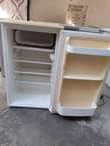 A picture of Nauza single door Kali beko offer Lak 180k