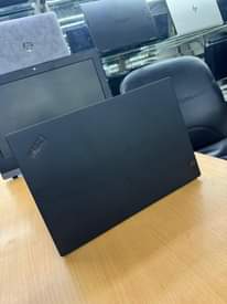 A picture of LENOVO THINKPAD X1 CARBON