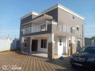 houses kyanja