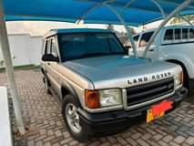 A picture of LAND ROVER DISCOVER