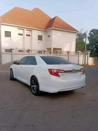A picture of Neat used 2013 camry xle Location is kaduna Price 5