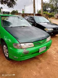 A picture of 1999 Nissan Almera 1999 model