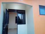 A picture of Fairly new double rms slf contained for rent UGX250k in