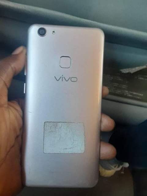 A picture of Vivo y71 smart condition