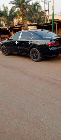 A picture of Distress sale Very clean and sound Lexus ES330 2006 model