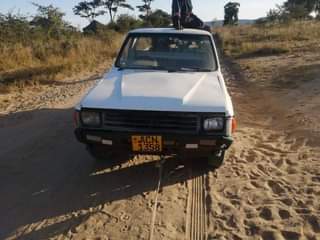 used toyota hilux