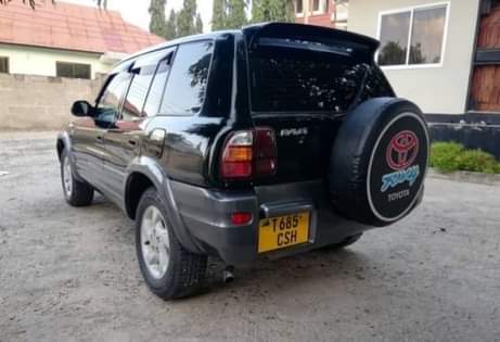 A picture of TOYOTA RAV4 INAUZWA 4.7M 0743173980