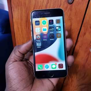 A picture of Apple iphone 6s