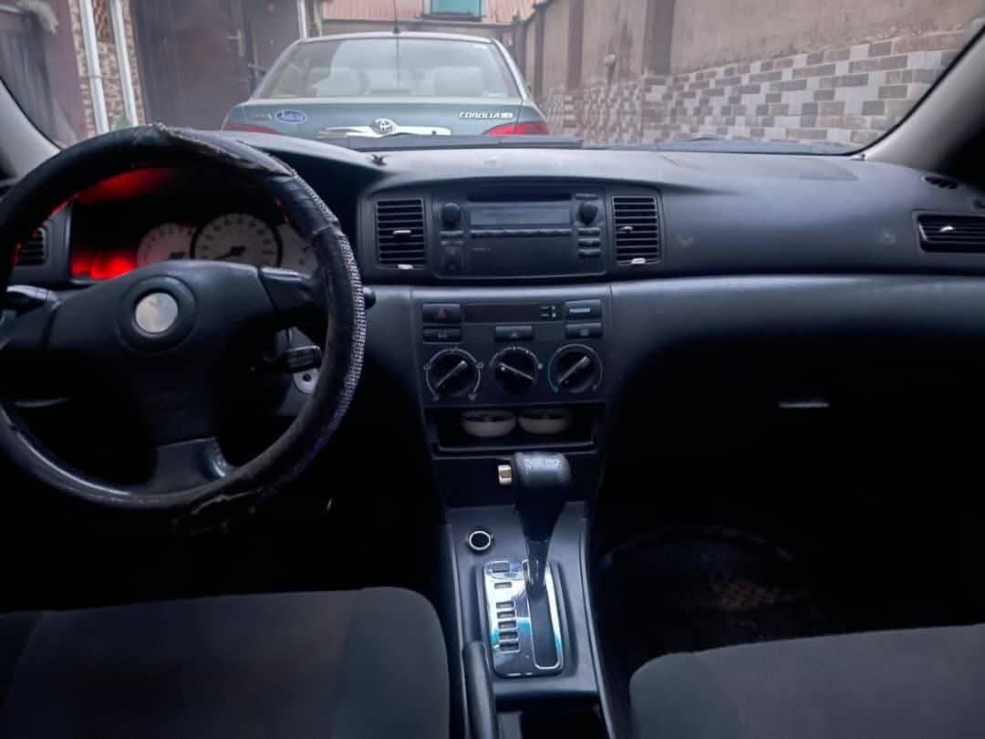 A picture of Toyota Corolla 2004 sport Painted once Engine gear and ac