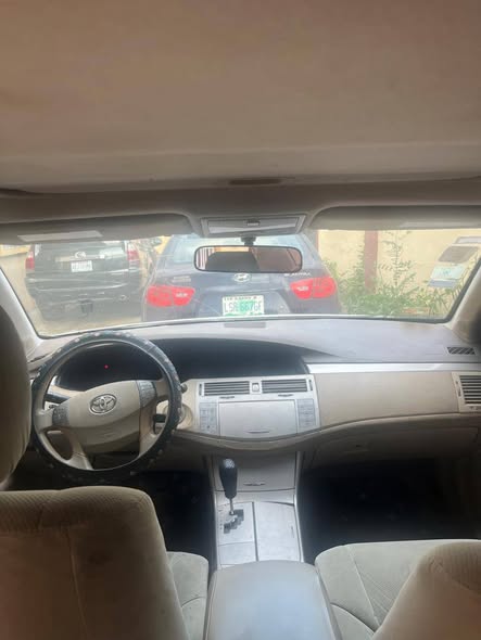 A picture of Registered 2005 Toyota Avalon