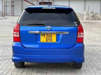 A picture of TOYOTA WISH