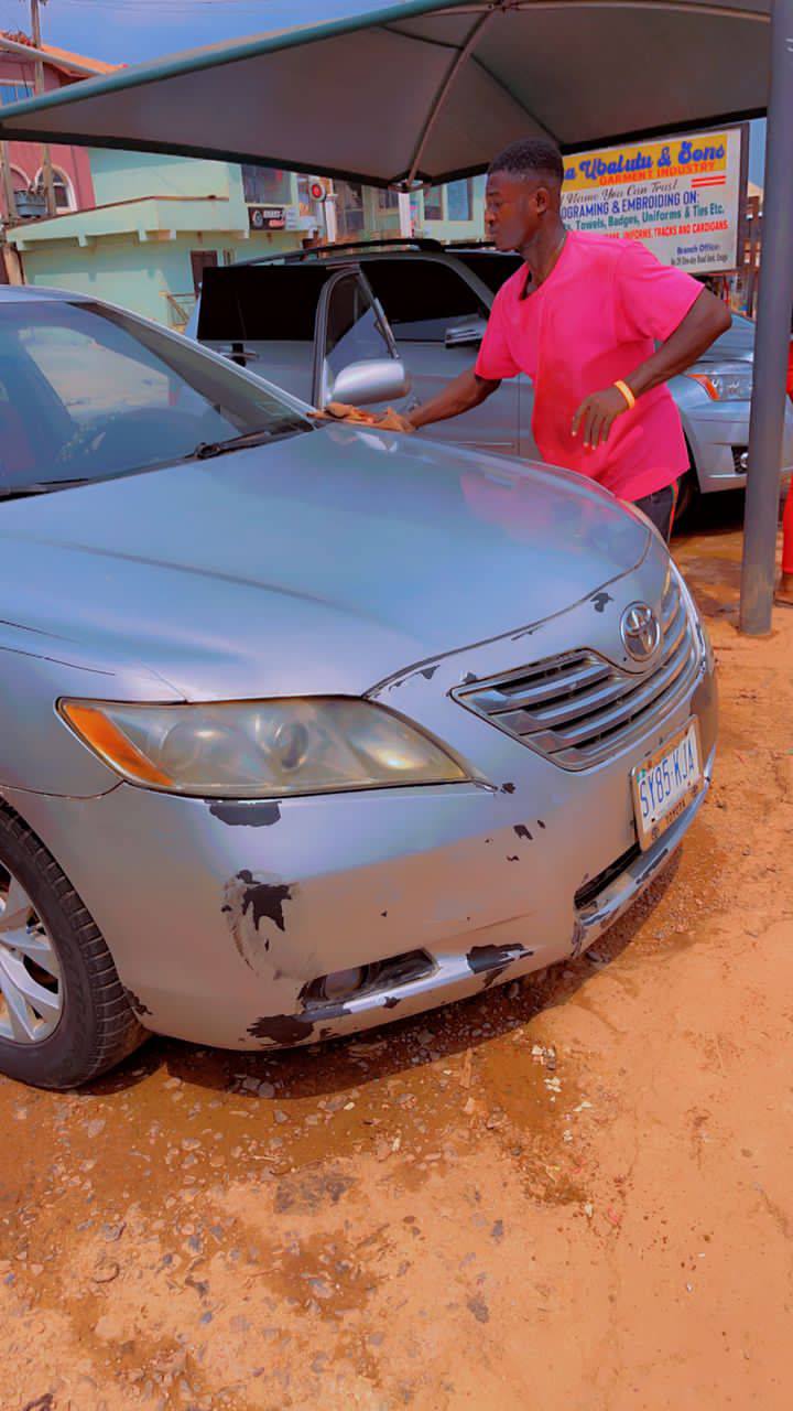 A picture of Toyota Camry spider