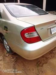 A picture of Toyota Camry manual drive Engine and gear excellent AC is
