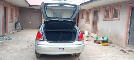 A picture of Toyota Corolla 2001model