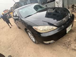 A picture of Awoof 2004 big daddy Camry works perfectly with ac buy