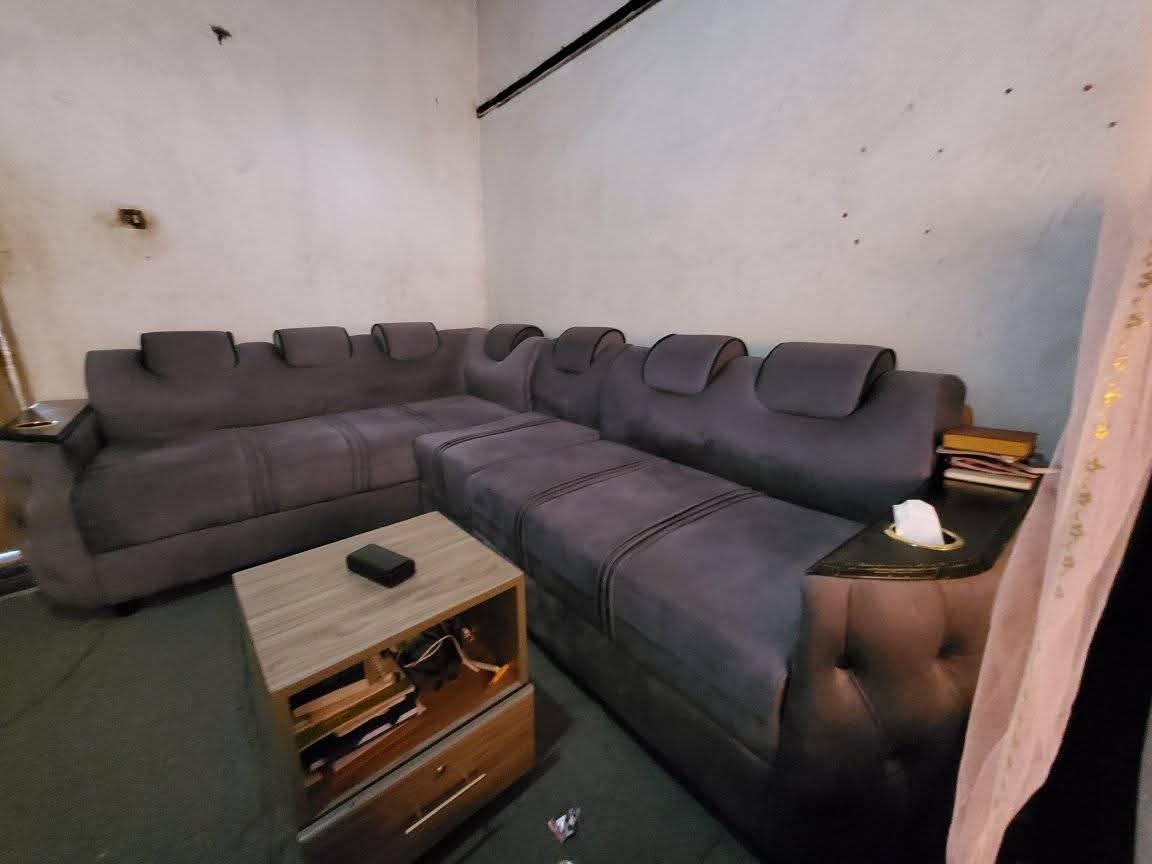 A picture of SOFA SET