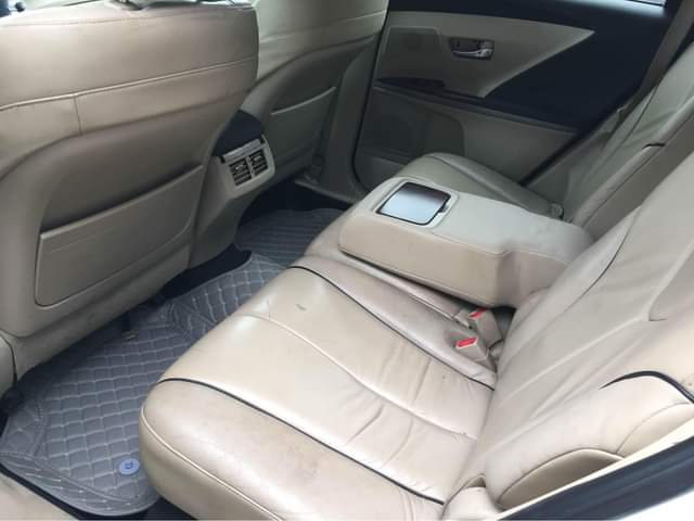 A picture of TOYOTA VENZA