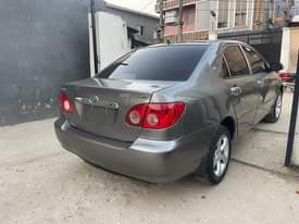 A picture of Toyota corolla 2007