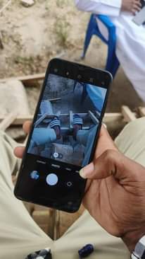A picture of Samsung a04e