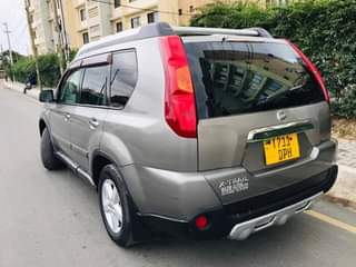 A picture of NISSAN XTRAIL INAUZWA 0688 648 633