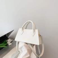A picture of Ladies bags