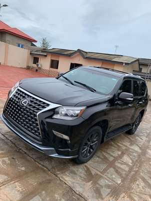 A picture of Lexus Gx460 2010 upgrade to 2018 Nigeria Used everything is