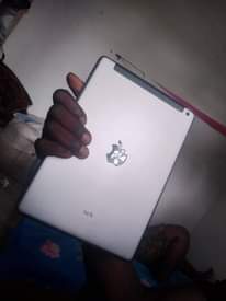 A picture of ipad 2 air