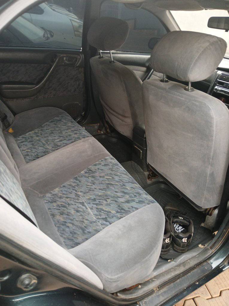 A picture of ST 190 Toyota collona