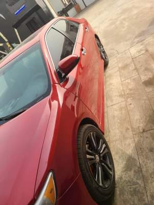 A picture of Toyota Camry 2013 xle with keyless entry everything intact