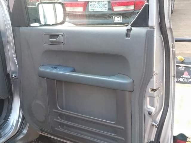A picture of Honda element