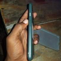 A picture of Google pixel 5a 5g