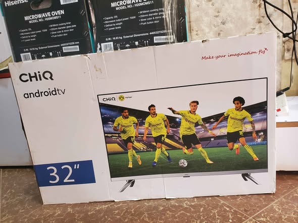 A picture of 32 inch Chiq Smart