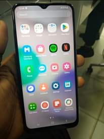 A picture of SAMSUNG A04e IMENYOOKA SANAA