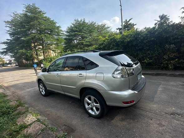 A picture of LEXUS RX 350 2008