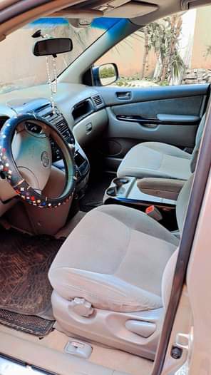 A picture of 2006 MODEL TOYOTA SIENNA LE 3Mz ENGINE FIRST BODY PERFECT