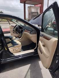 A picture of Lexus 330