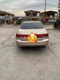 A picture of Honda Accord 04