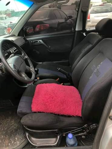 A picture of Fastest finger A super clean used Golf 3 saloon with