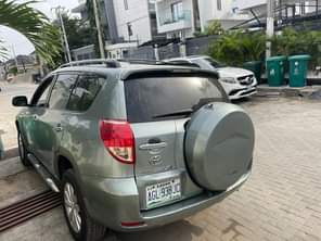 A picture of Registered 2008 toyota Rav4baked on First body engine and gear