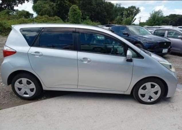 A picture of 2010 Toyota Aqua