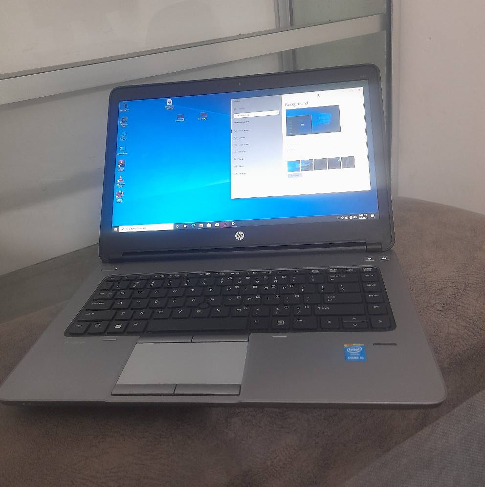 A picture of slim laptop hp probook A8 core i5