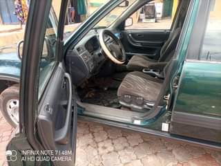 A picture of Honda CR V
