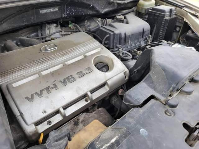 A picture of Lexus RX330 2007