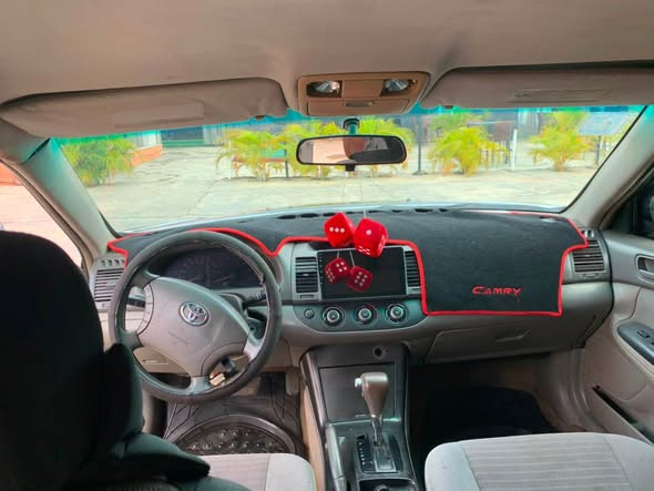 A picture of Registered 2006 TOYOTA CAMRY