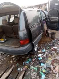 A picture of Toyota previa