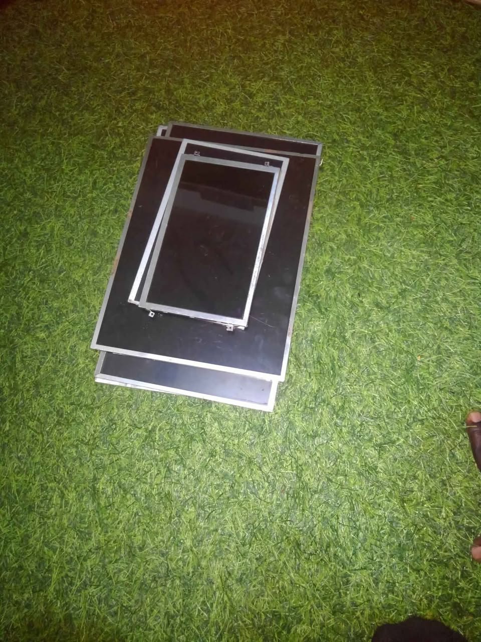A picture of Laptop screens all sizes